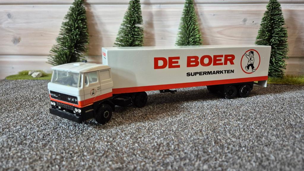 Verzameling van 6 vrachtwagenmodellen (diverse merken), Overige merken, Gebruikt, 1:32 tot 1:50, Ophalen of Verzenden
