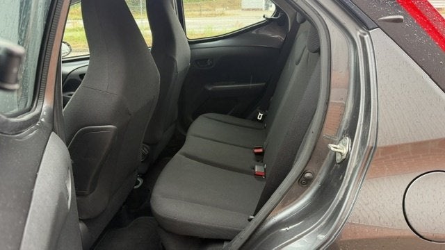 Foto 14 van Toyota Aygo 1.0 VVT-i x-fun (bj 2022)