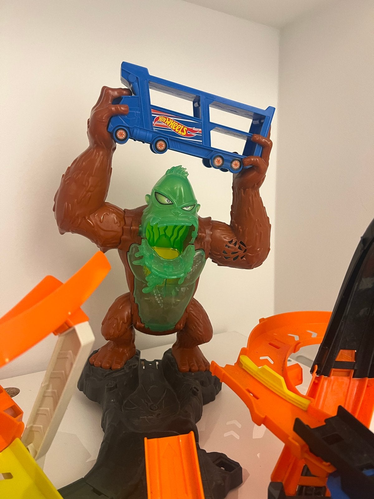 Hot Wheels City Toxic Gorilla Speelset - Compleet en Zo Goed, Ophalen of Verzenden, Zo goed als nieuw
