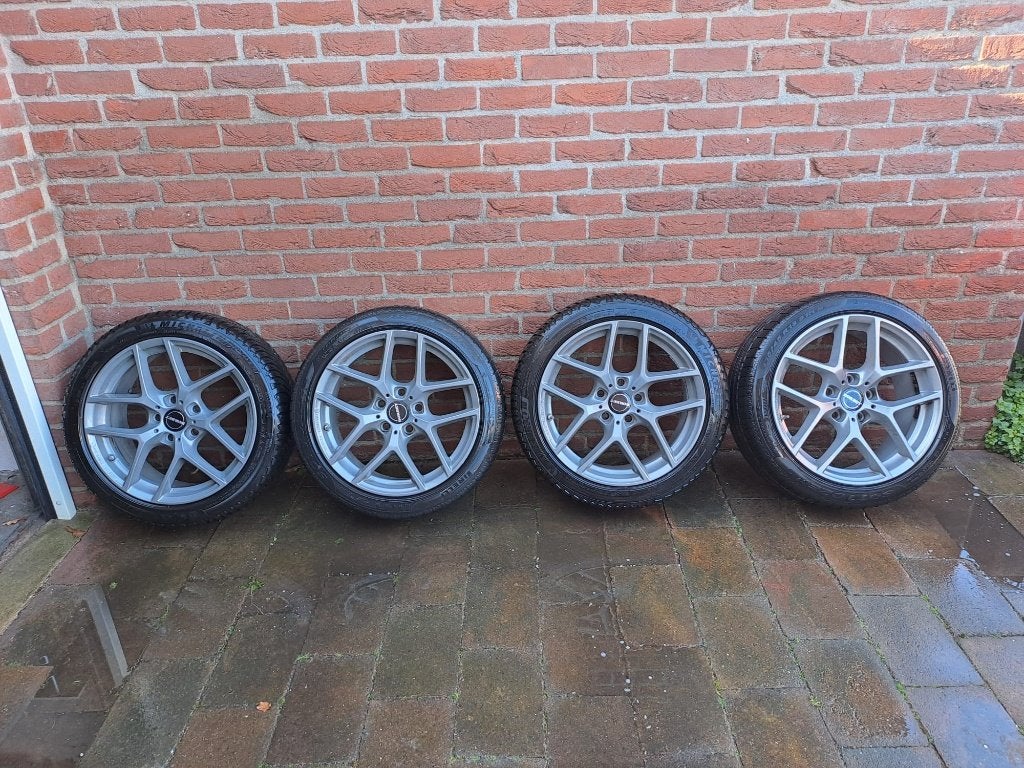 Borbet Y velgen 5x120 winter + allseason banden, Auto-onderdelen, Ophalen, 18 inch, Gebruikt, Banden en Velgen