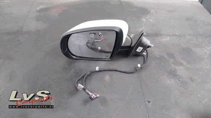 Buitenspiegel links van een Jeep Compass, Jeep, Gebruikt, -, -