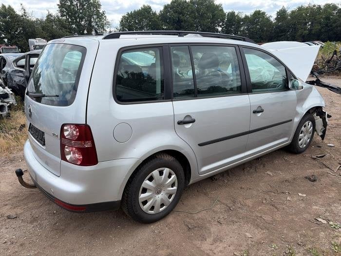 Trekhaak van een Volkswagen Touran, Gebruikt, -, Volkswagen, -