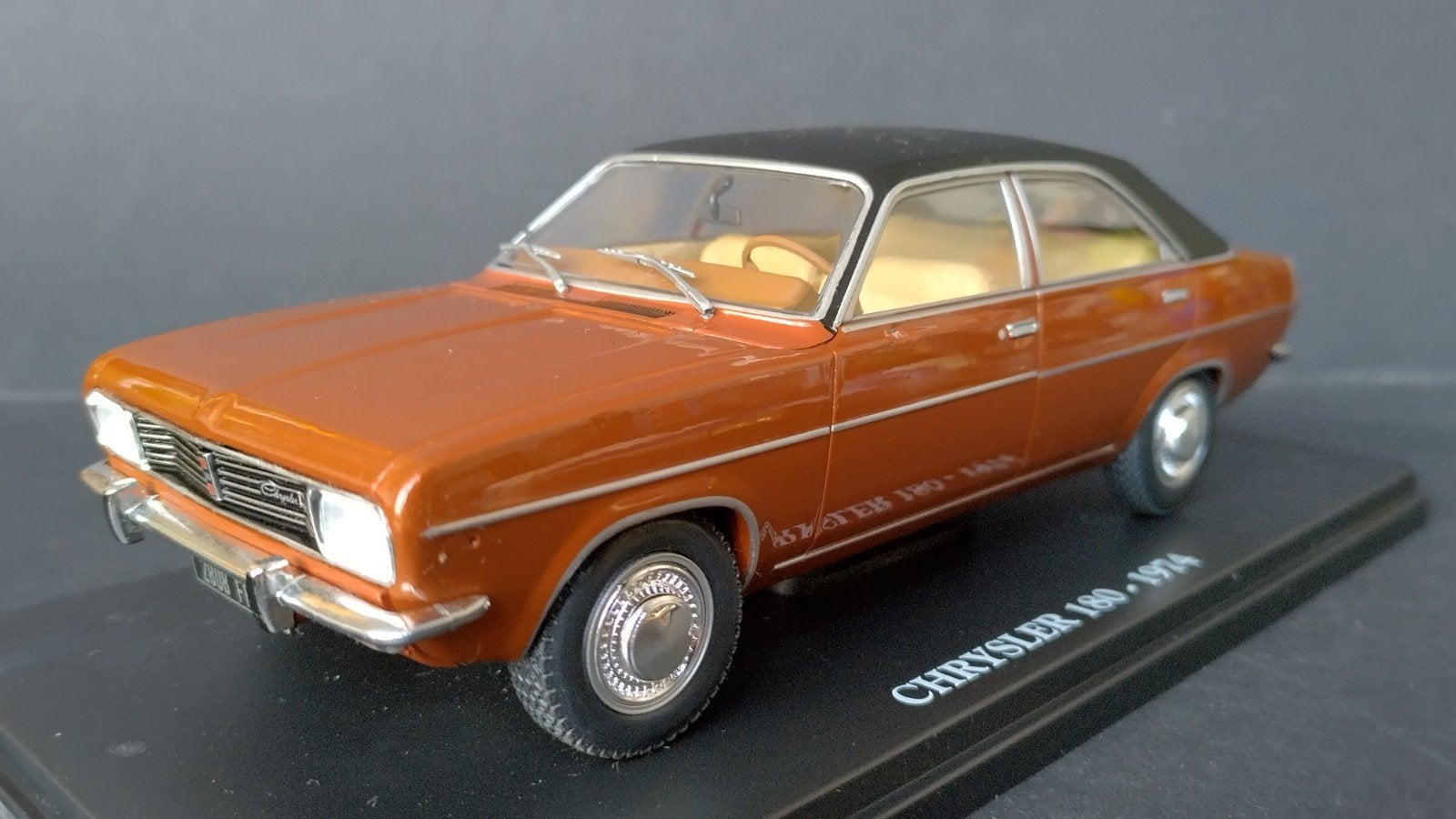 Chrysler Simca 180 1:24 Atlas Collections Pol, Hobby en Vrije tijd, Modelauto's | 1:24, Overige merken, Auto, Verzenden, M