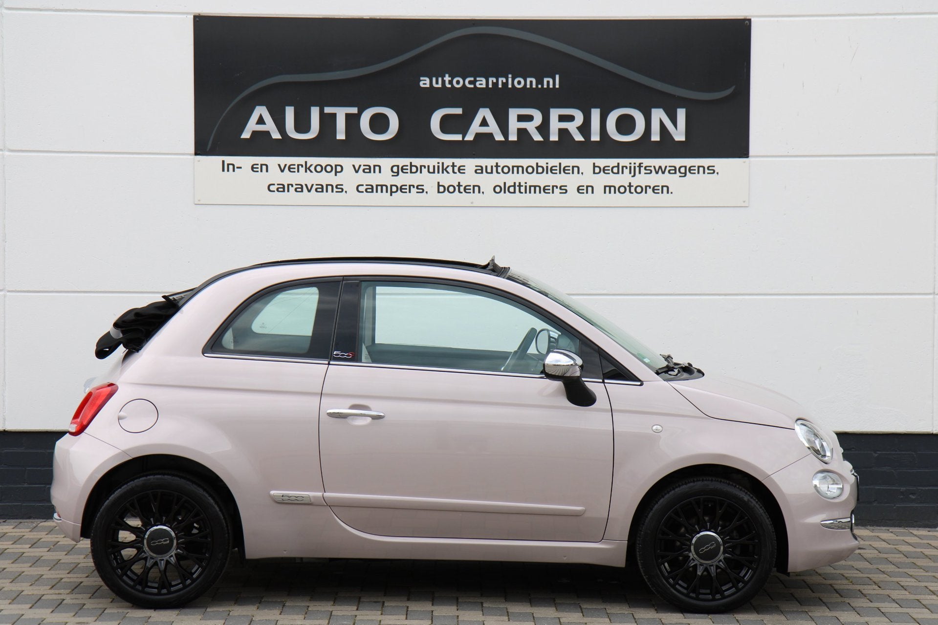 Fiat 500 C 1.0 Hybrid Star Carplay Xenon Navi Cruise !, Auto's, Voorwielaandrijving, Gebruikt, Zwart, Cabriolet