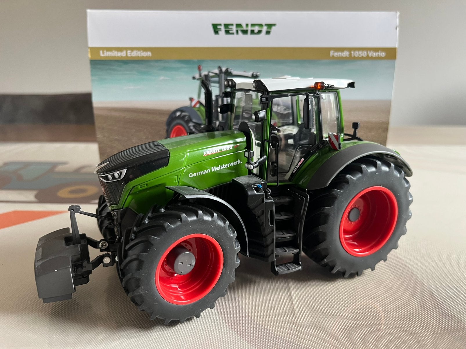 Fendt 1050 Vario trekker Wiking German Meisterwerk nieuw, Ophalen of Verzenden, Nieuw, Tractor of Landbouw, Overige merken