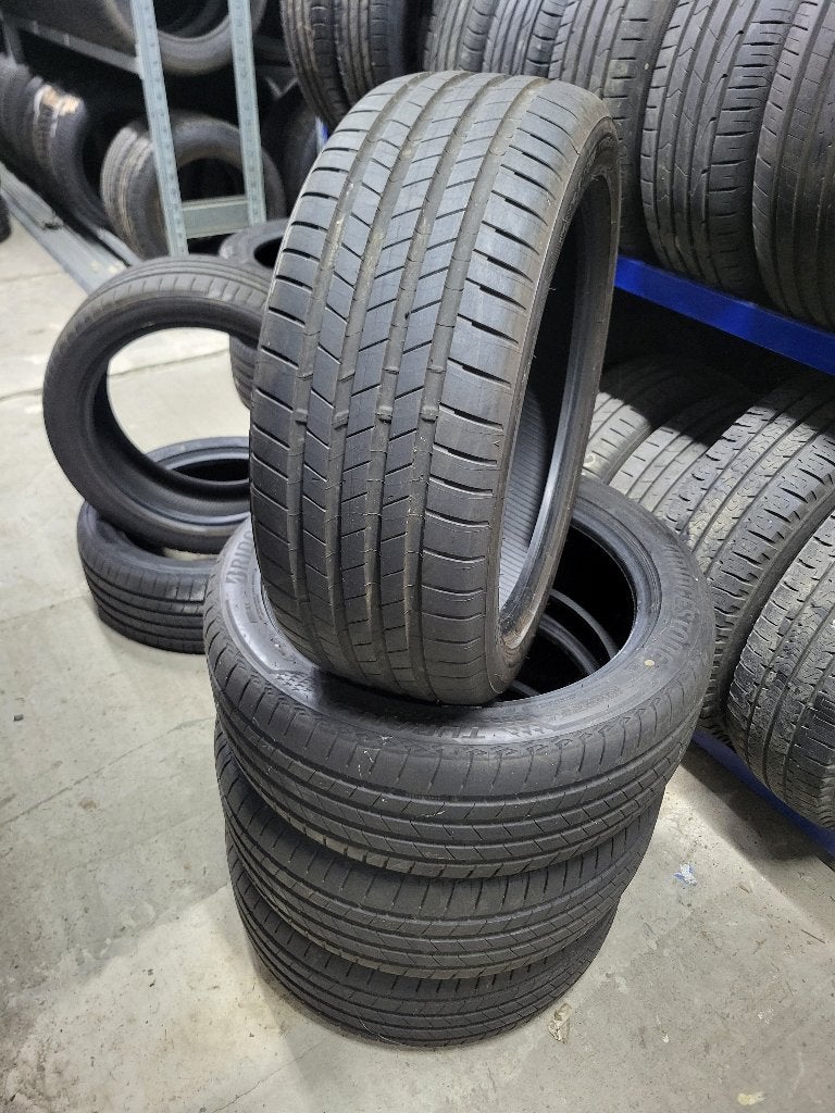 4 x 235/45/18 Bridgestone Turanza T005 EV ZGAN 400,- ALL IN!