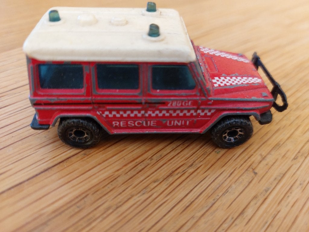 matchbox mercedes benz 280 ge 1984, Hobby en Vrije tijd, Modelauto's | Overige schalen, Ophalen of Verzenden, Auto