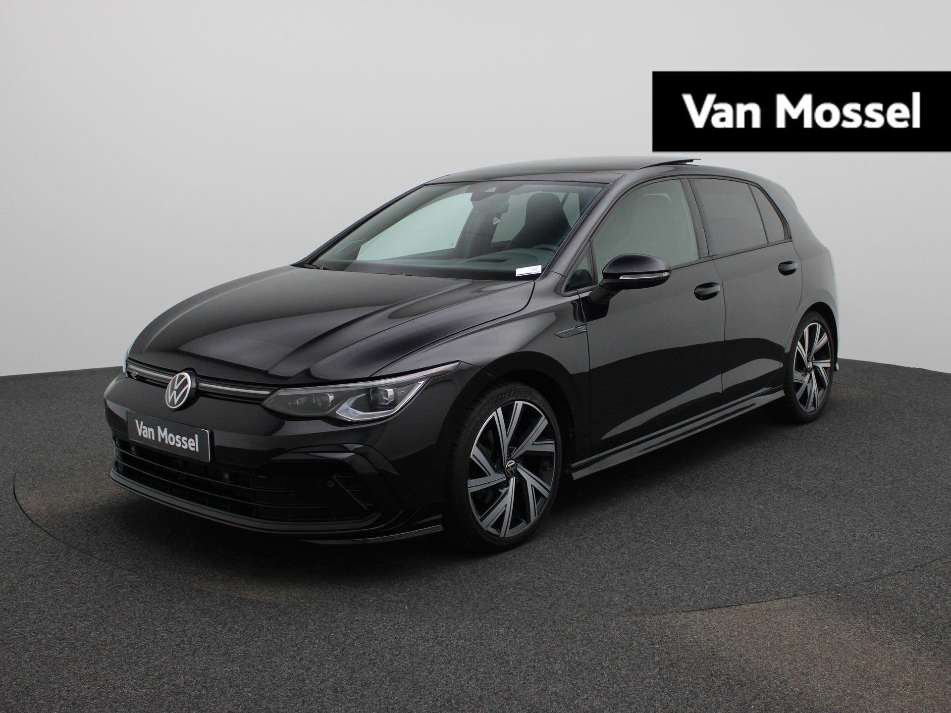 Volkswagen Golf 1.5 eTSI R-Line | Panoramadak | Navigatie |, Auto's, 12 maanden, 4 cilinders, Zwart, Geïmporteerd