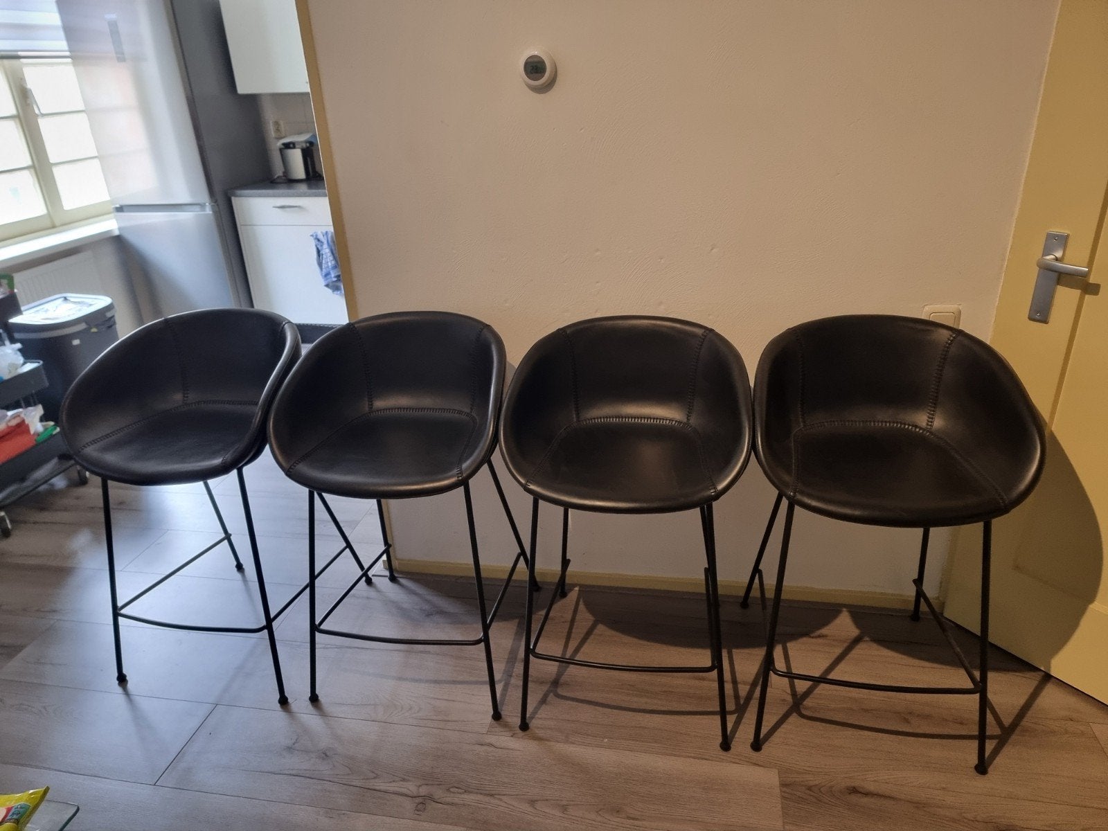 4x Zuiver barkrukken, zwart leer, Gebruikt, Zwart, Ophalen of Verzenden, Vier
