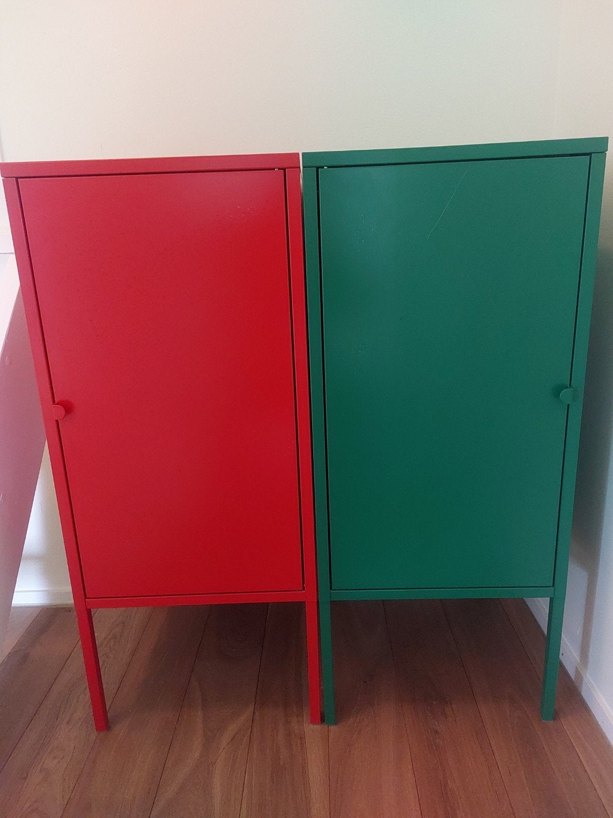 Twee Ikea lockerkastjes, Huis en Inrichting, Kasten | Lockerkasten, Ophalen