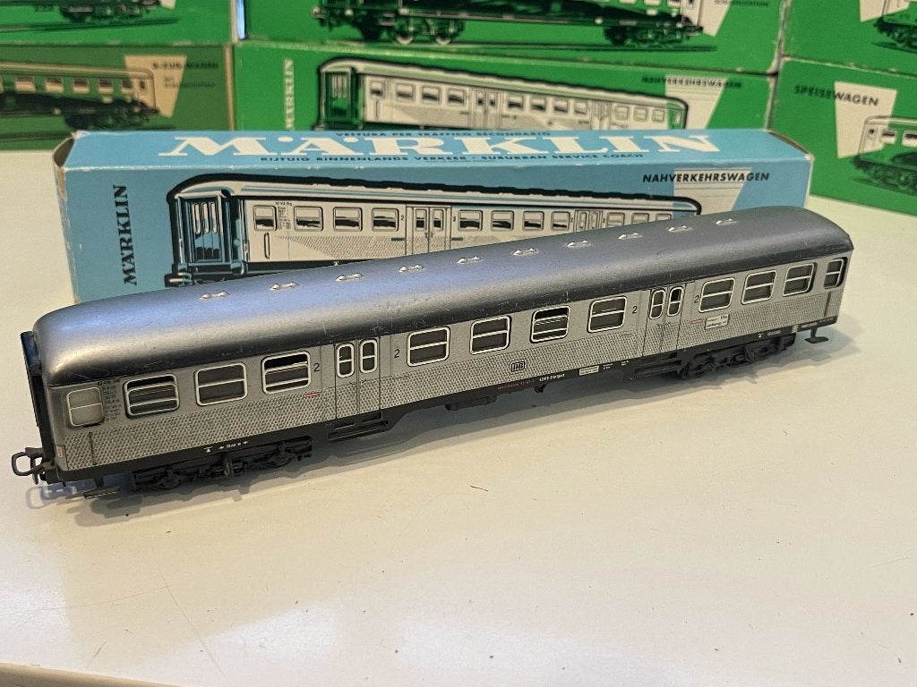 Märklin 4083 Buurtverkeer "Silberlinge" 2e klas DB Duitsland, Wisselstroom, Gebruikt, Wagon, Ophalen of Verzenden