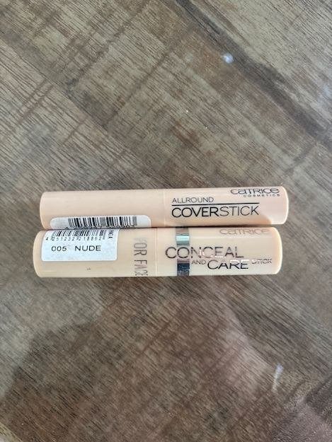 2x coverstick van Catrice nieuw, Bruin, Gehele gezicht, Nieuw, Ophalen of Verzenden