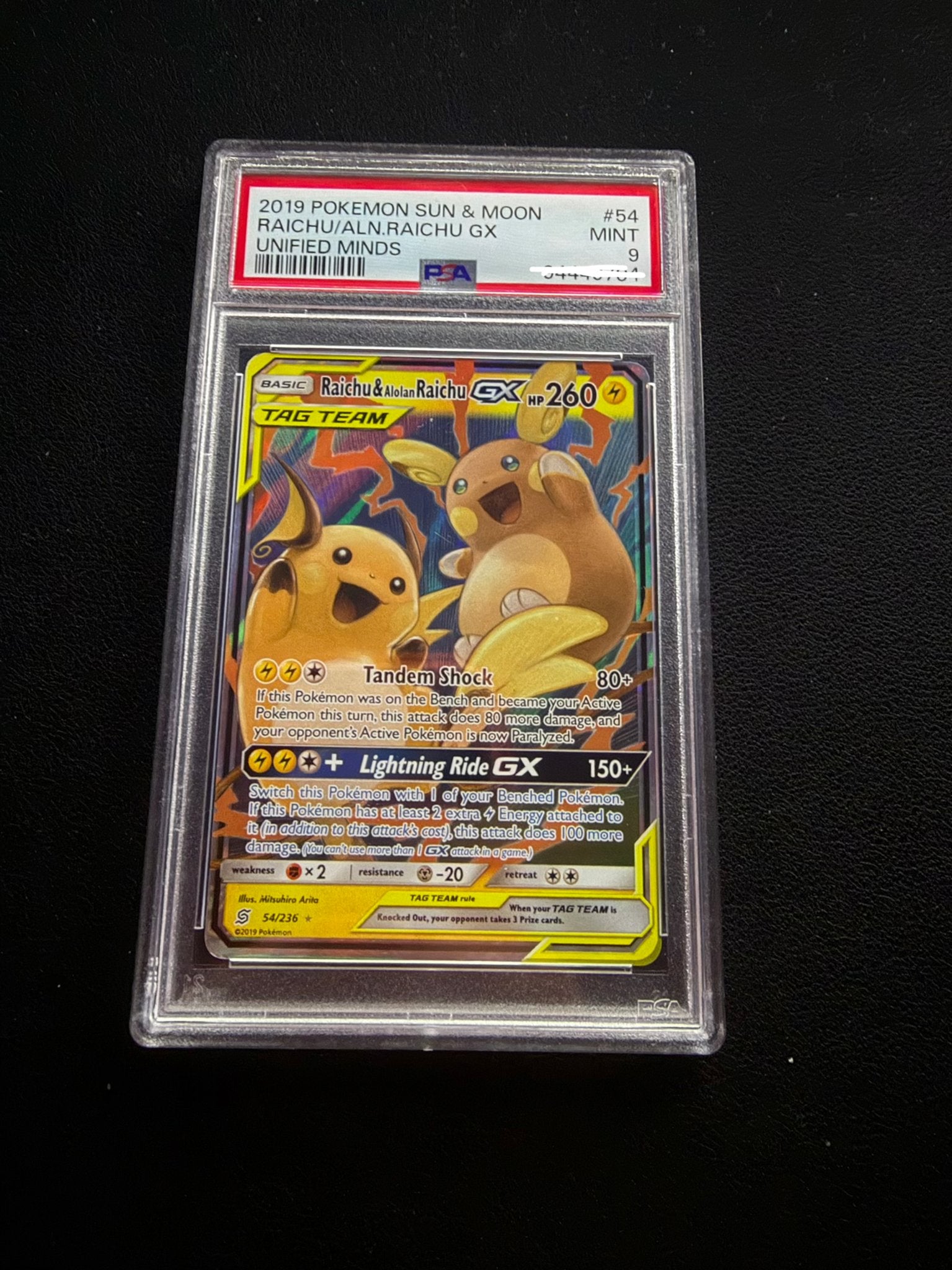Raichu & Alolan Raichu GX (UNM 54) PSA 9, Hobby en Vrije tijd, Ophalen of Verzenden, Zo goed als nieuw, Losse kaart, Foil
