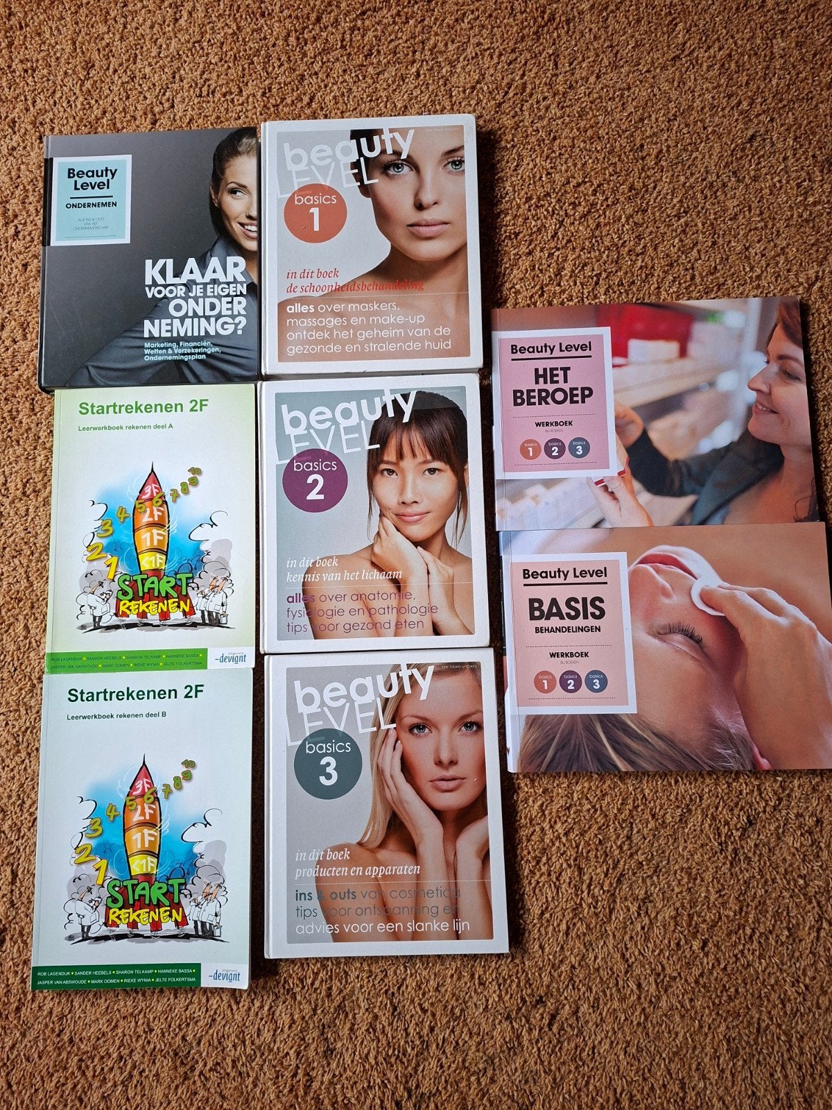 Schoonheidsspecialiste MBO, Boeken, Schoolboeken, Ophalen of Verzenden, Zo goed als nieuw, Overige niveaus