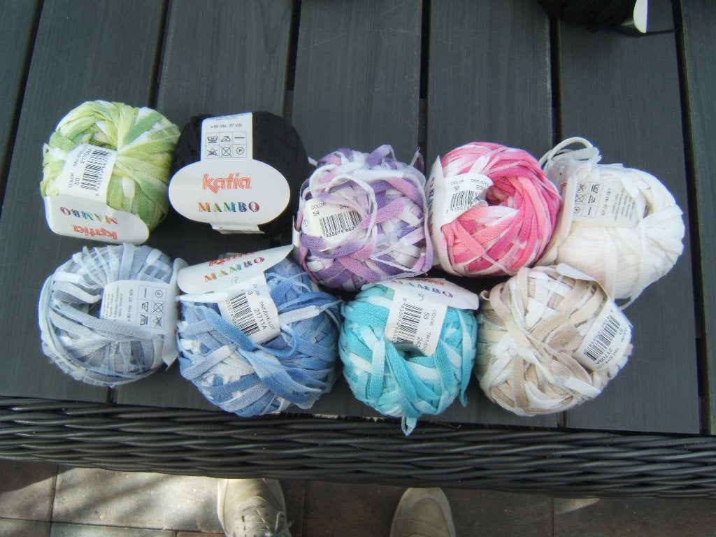 157 bollen breigaren van Katia Mambo in 9 kleuren, Ophalen of Verzenden, Nieuw, Breien of Haken, Overige typen
