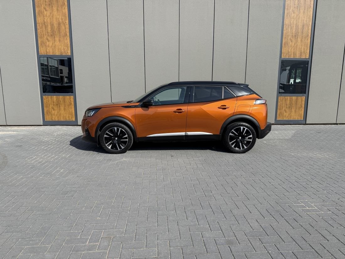Peugeot 2008 1.2 PureTech - GT Pack 131Pk Nieuwe Riem, Auto's, Dealer onderhouden, Gebruikt, Met garantie (alle), Leder