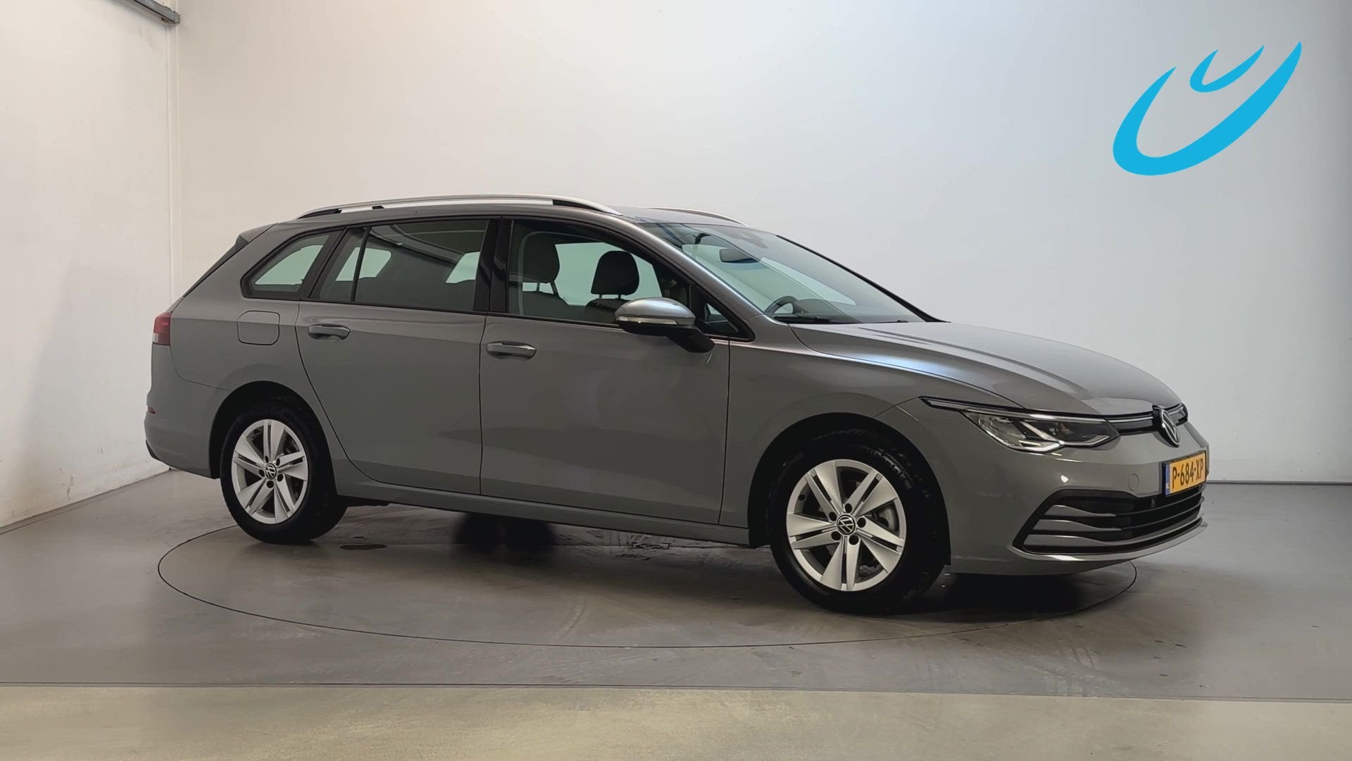 Volkswagen Golf Variant 1.0 eTSI DSG Life Sfeerverlichting N, Stof, Gebruikt, Met garantie (alle), 23 km/l