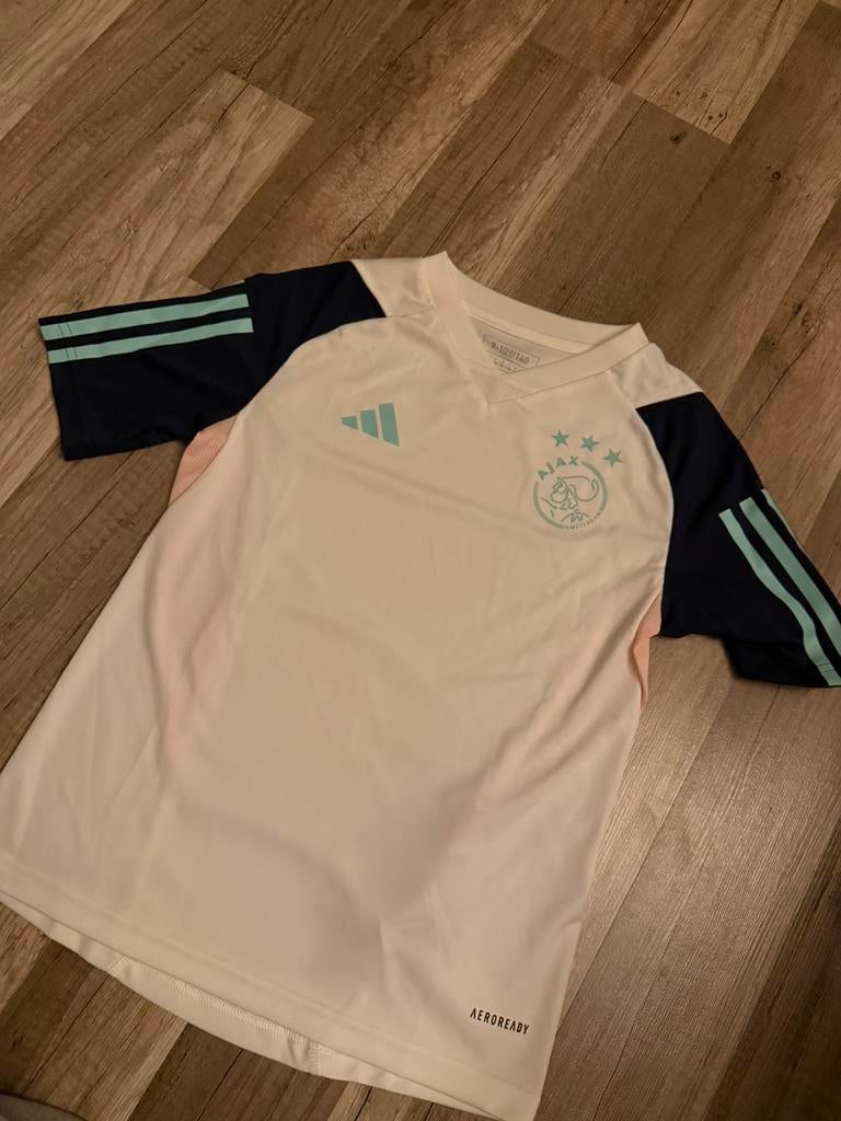 Ajax shirt 140, Ophalen of Verzenden, Zo goed als nieuw, Jongen of Meisje, Shirt of Longsleeve