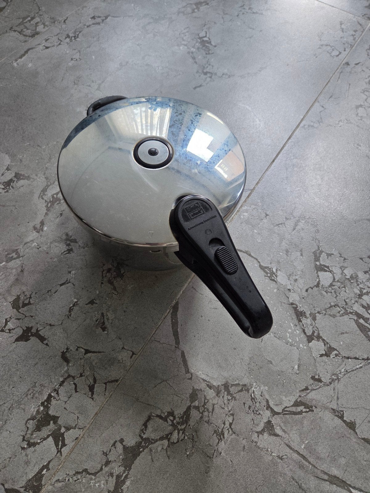 Fissler Snelkookpan 4L - RVS - Nieuw, Keramische plaat, Nieuw, Rvs, Ophalen