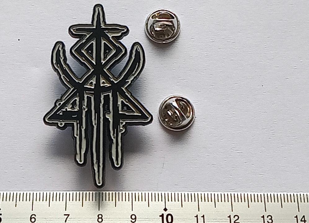 Lorna Shore  vrij mooie shaped pin badge speld n1, Verzenden, Nieuw, Overige typen