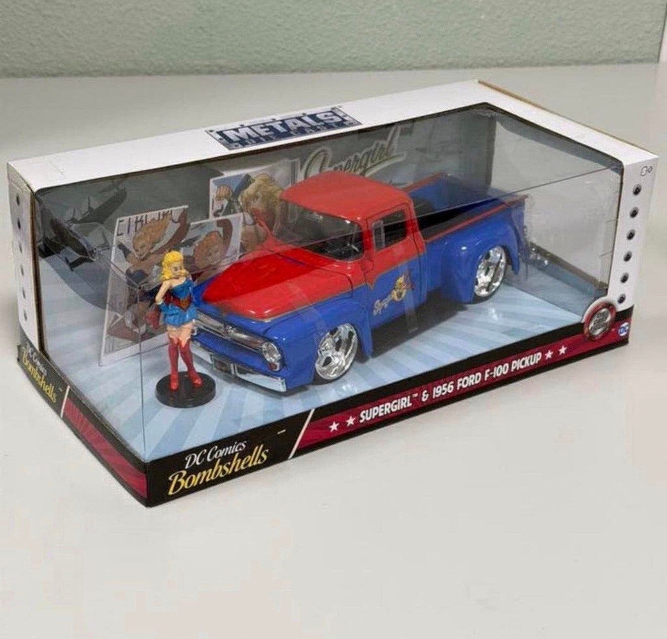 Ford F-100 Pick Up 1956 Supergirl DC-Comics Bombshells 1:24, J, Auto, Nieuw, Ophalen of Verzenden