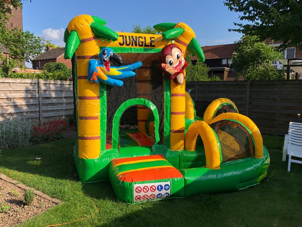 Springkussen Mini Jungle te koop, Amuserent, Zo goed als nieuw, Amuserent, Ophalen