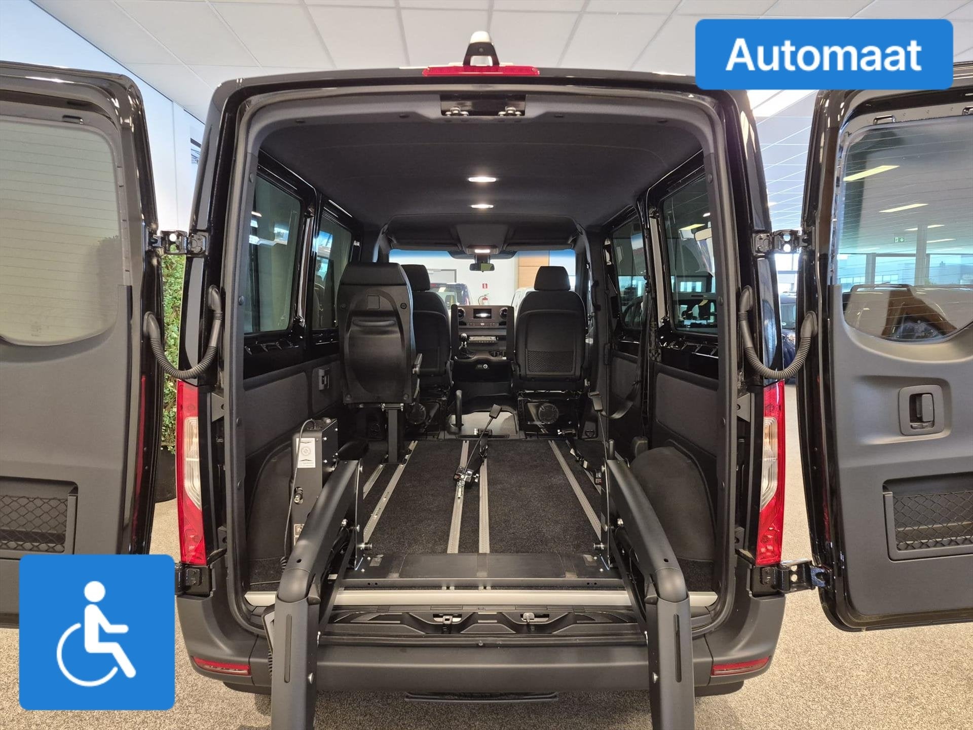 Mercedes-Benz Sprinter L1H1 Rolstoelbus, Auto's, Automaat, 12 maanden, Stof, Gebruikt