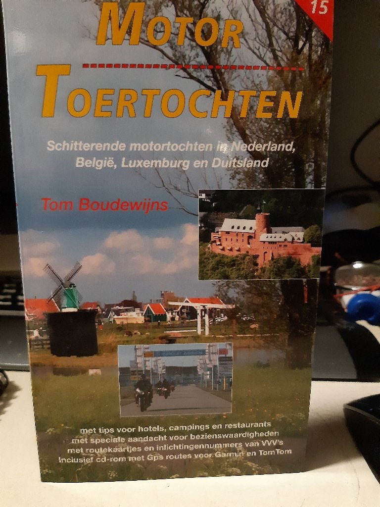 Motortoertochten 15 (Z192-60), Ophalen of Verzenden, Zo goed als nieuw