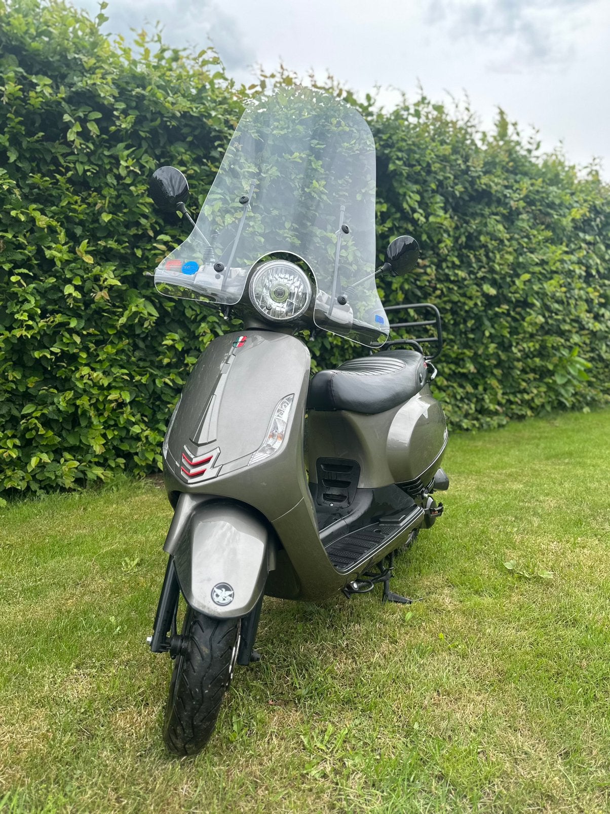 Gts Toscana Pure-S scooter, Ophalen, Zo goed als nieuw, Benzine, Overige merken