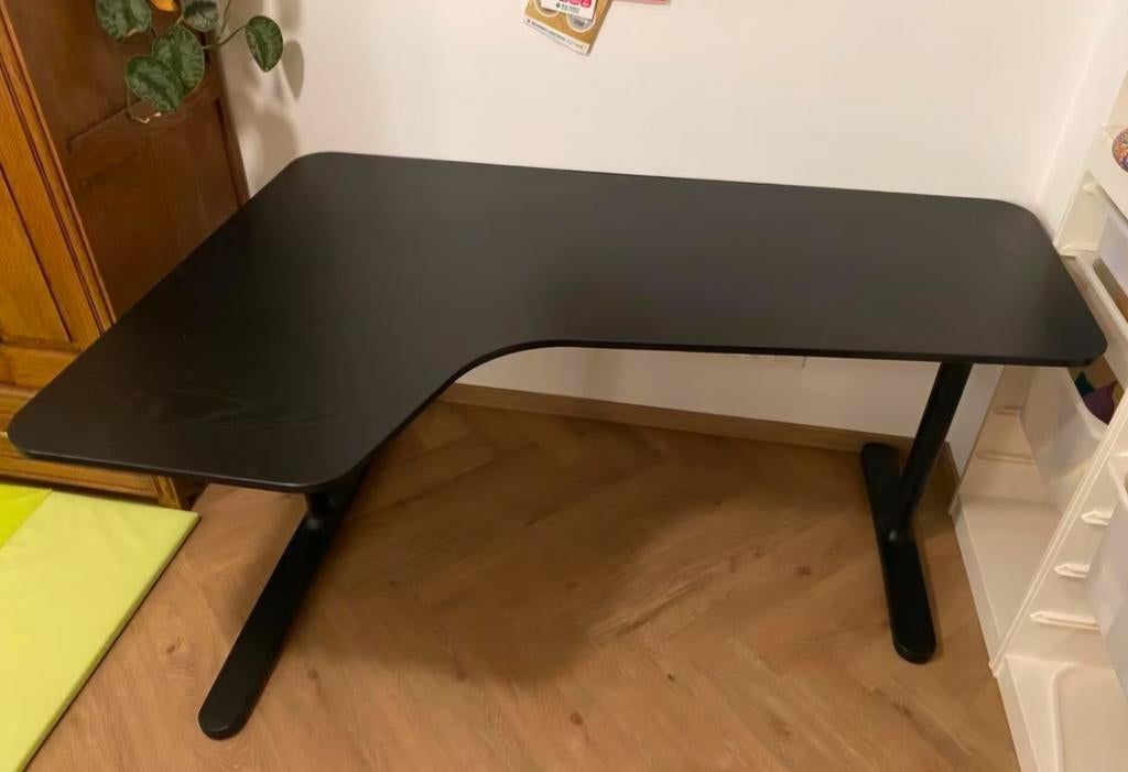 Ikea Bekant hoekbureau links zwart, Ophalen, In hoogte verstelbaar, Gebruikt