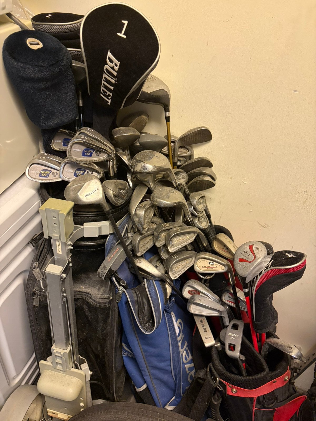 Golfkar, extra tas en ong 50 wedged en drivers, Ophalen, Gebruikt, Golfkar