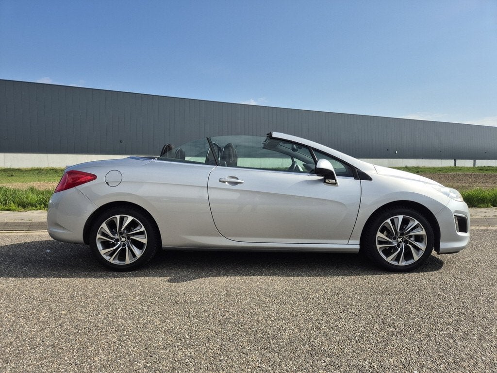 Peugeot 308 CC 1.6 VTi Sport Pack In zeer nette staat., Voorwielaandrijving, Euro 5, Stof, Gebruikt