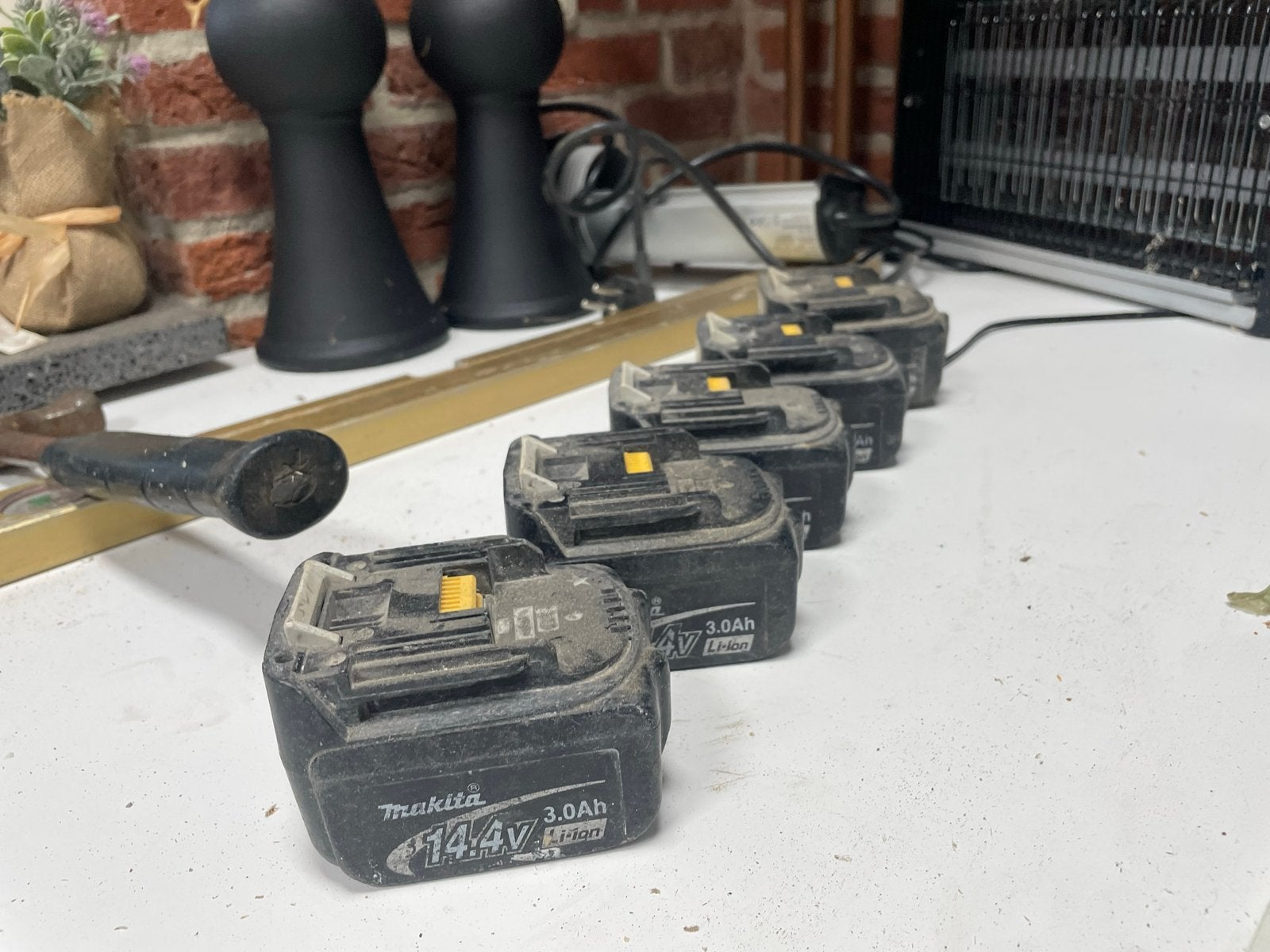 5 Makita Accu's 14,4V 3.0Ah Li-ion, Ophalen of Verzenden, Gebruikt, Minder dan 400 watt, Overige typen