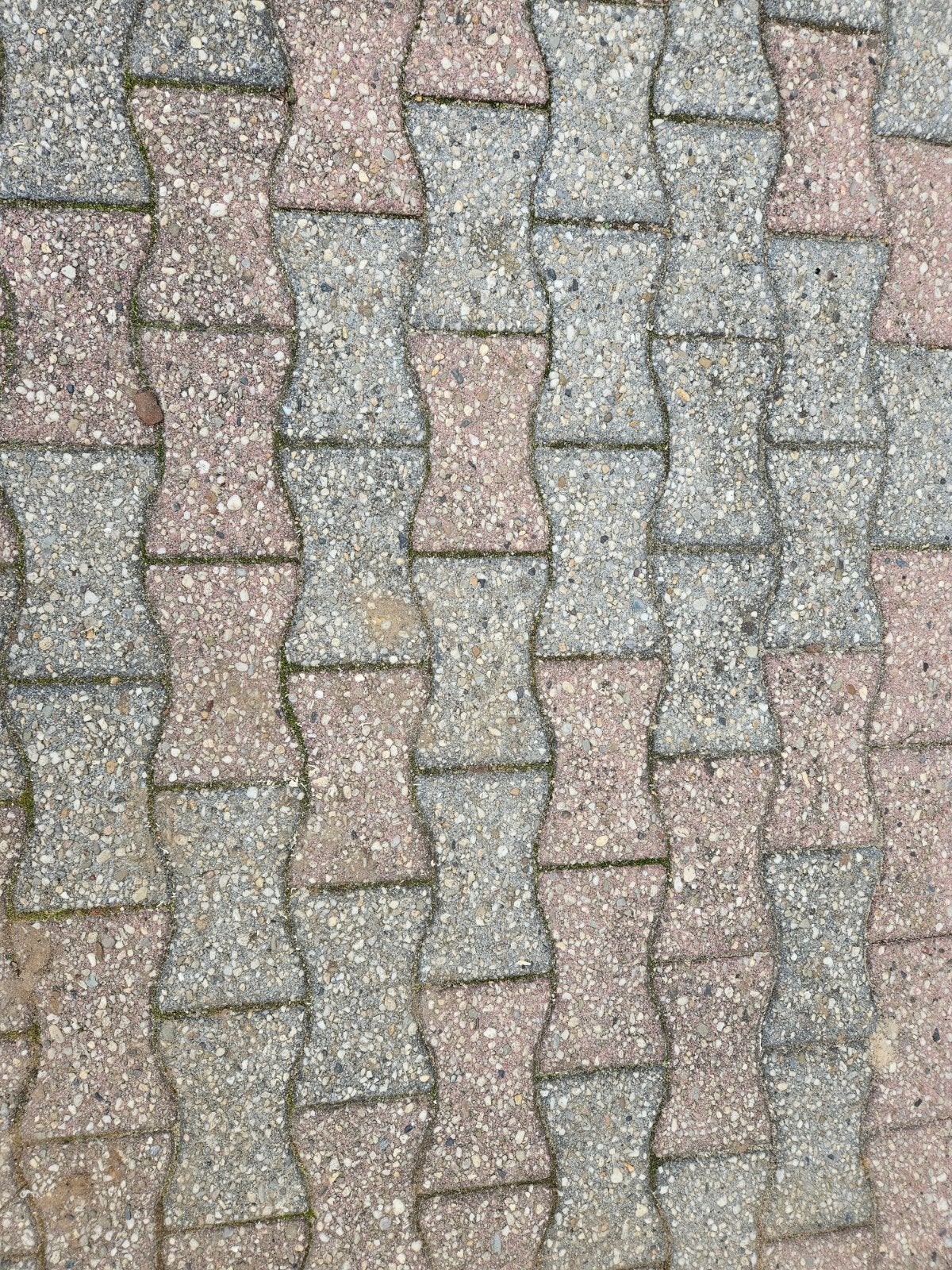 Gezocht +/- 160 vlinder klinkers voor onze oprit ., Ophalen, Beton, Klinkers
