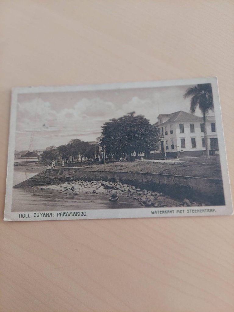 kaart . Holl Guyana paramaribo, Verzamelen, Ophalen of Verzenden, 1940 tot 1960, Gelopen, Gebouw