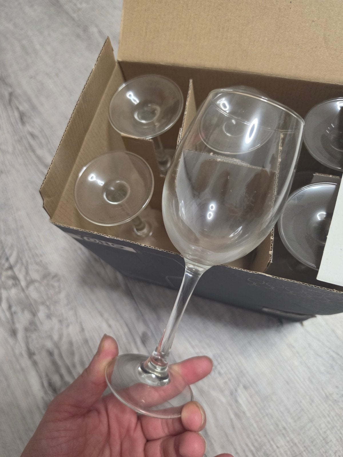 Yong Illusion Wijnglazen set - 2x 6 stuks, Nieuw, Ophalen of Verzenden, Overige merken, Glas