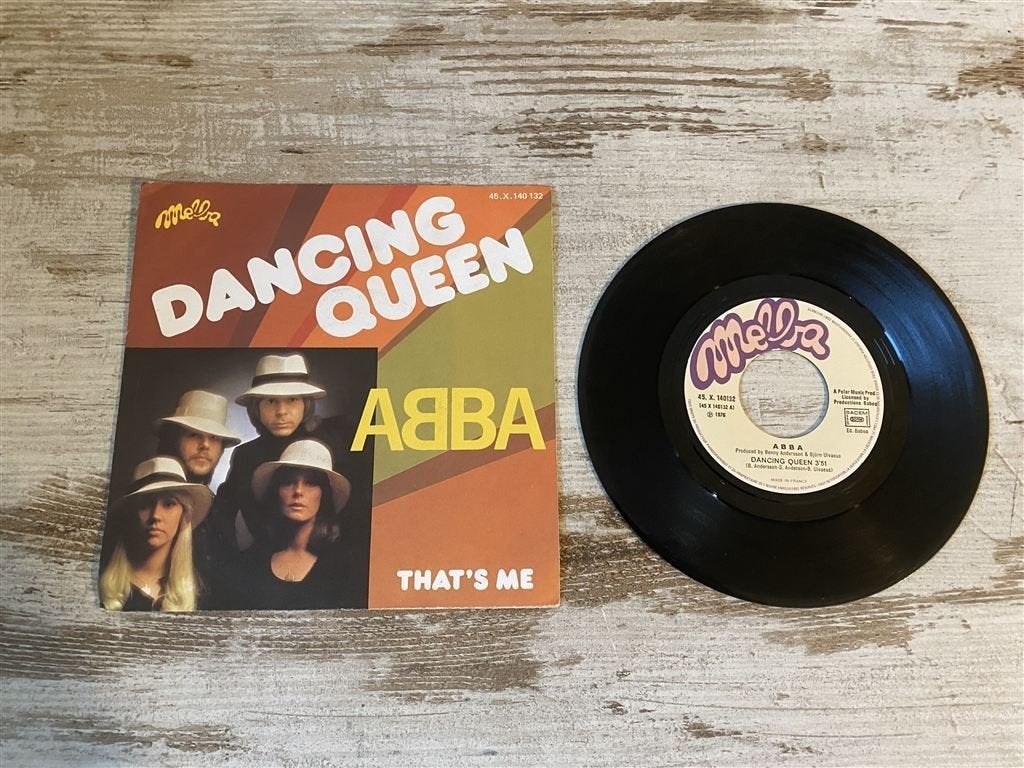 Abba - Dancing Queen singles [1199]