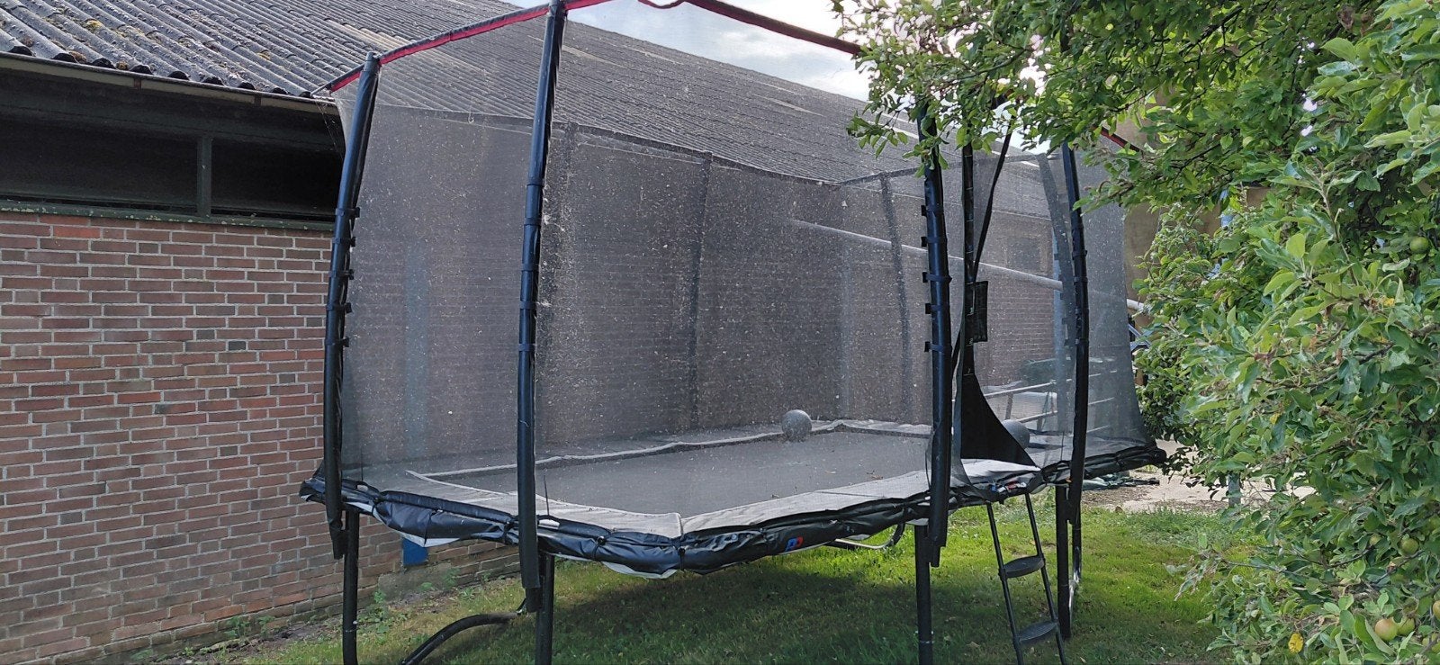 Grote trampoline 4,5m x 2,7m met veiligheidsnet, Ophalen of Verzenden