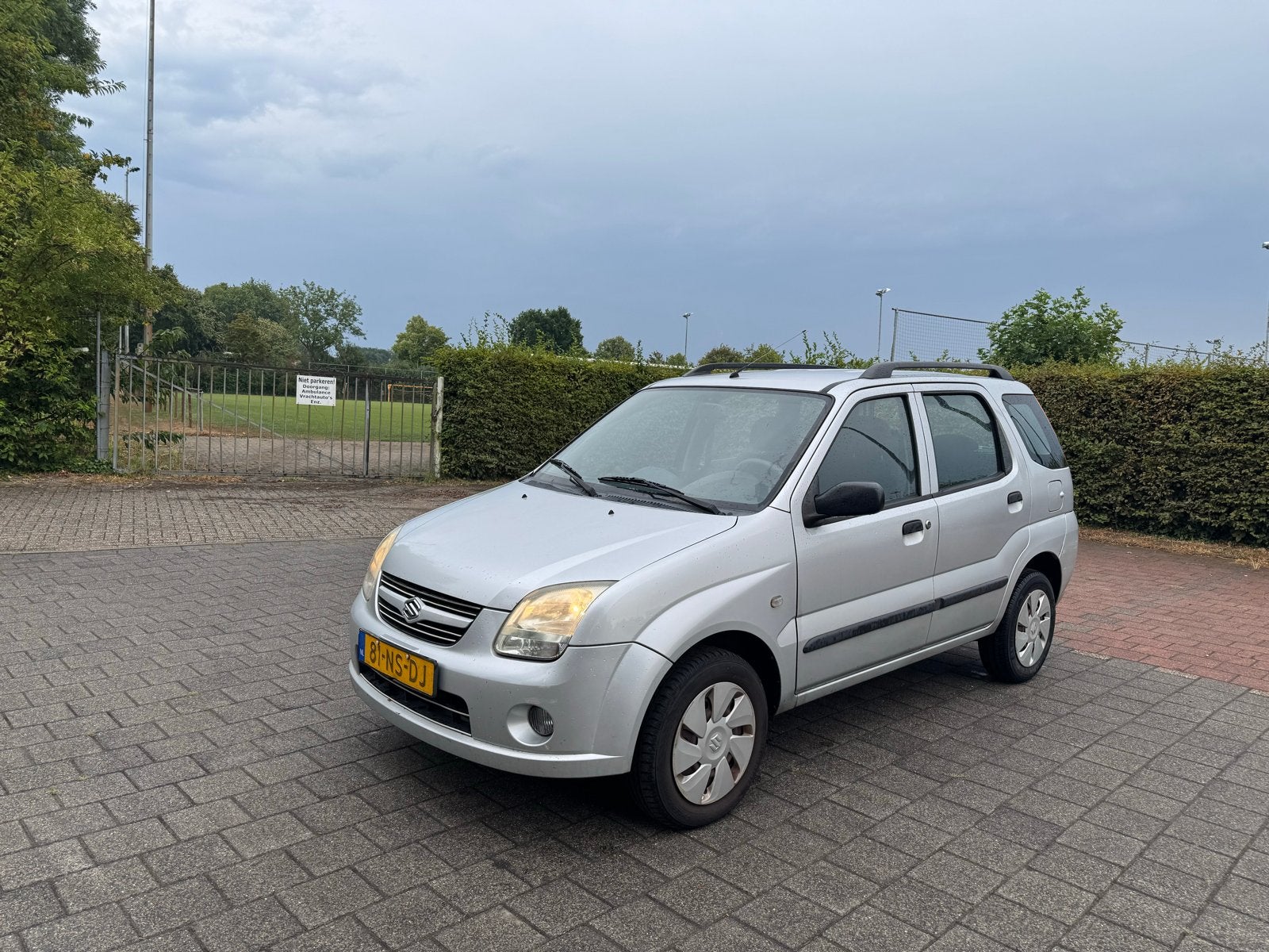 Suzuki Ignis 1.5 5D 2004 Grijs, Auto's, Suzuki, Voorwielaandrijving, 4 cilinders, Ignis, Euro 4