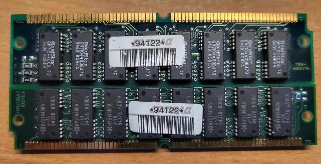 2x Compaq 118665-004 4MB 70ns 72-pins SIIMM FPM-RAM + Parity, Computers en Software, Ophalen of Verzenden