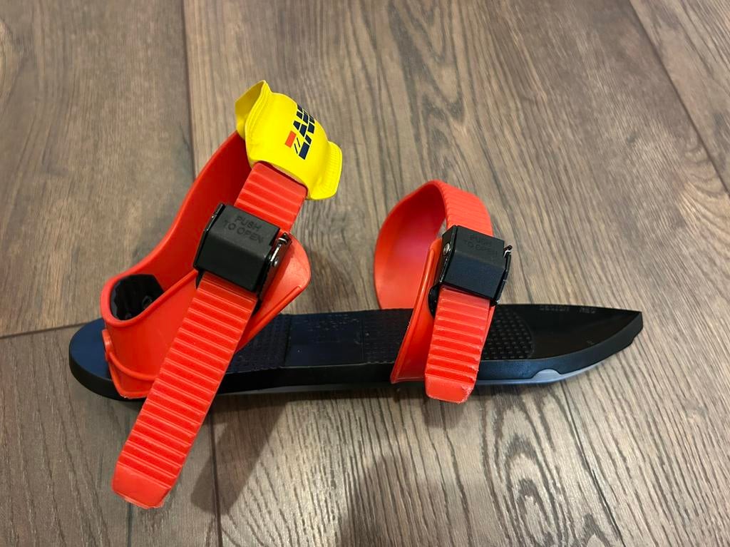 Zandstra easy glider onderbind schaats mt 26-31, Sport en Fitness, Schaatsen, Zandstra, Friese doorlopers, Ophalen of Verzenden