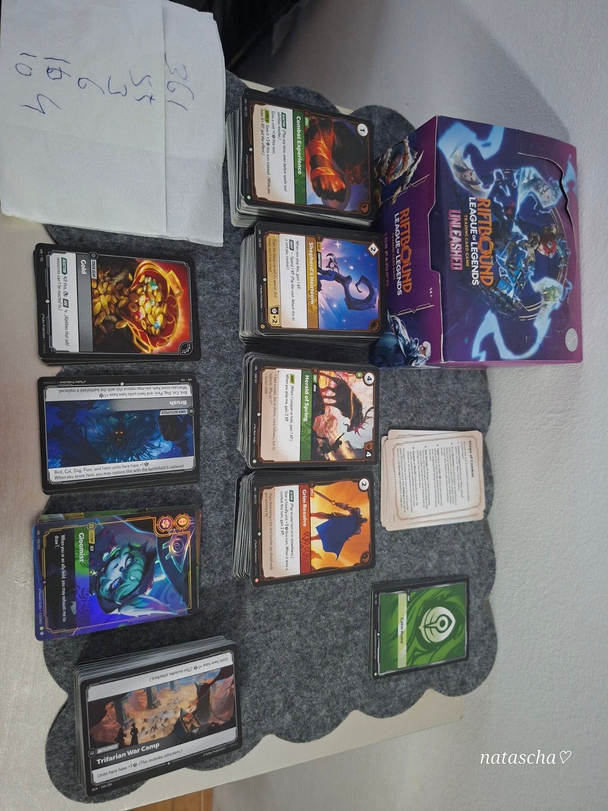 Riftbound League of Legends TCG Unleashed Boosterbox, Hobby en Vrije tijd, Ophalen, Zo goed als nieuw, Boosterbox