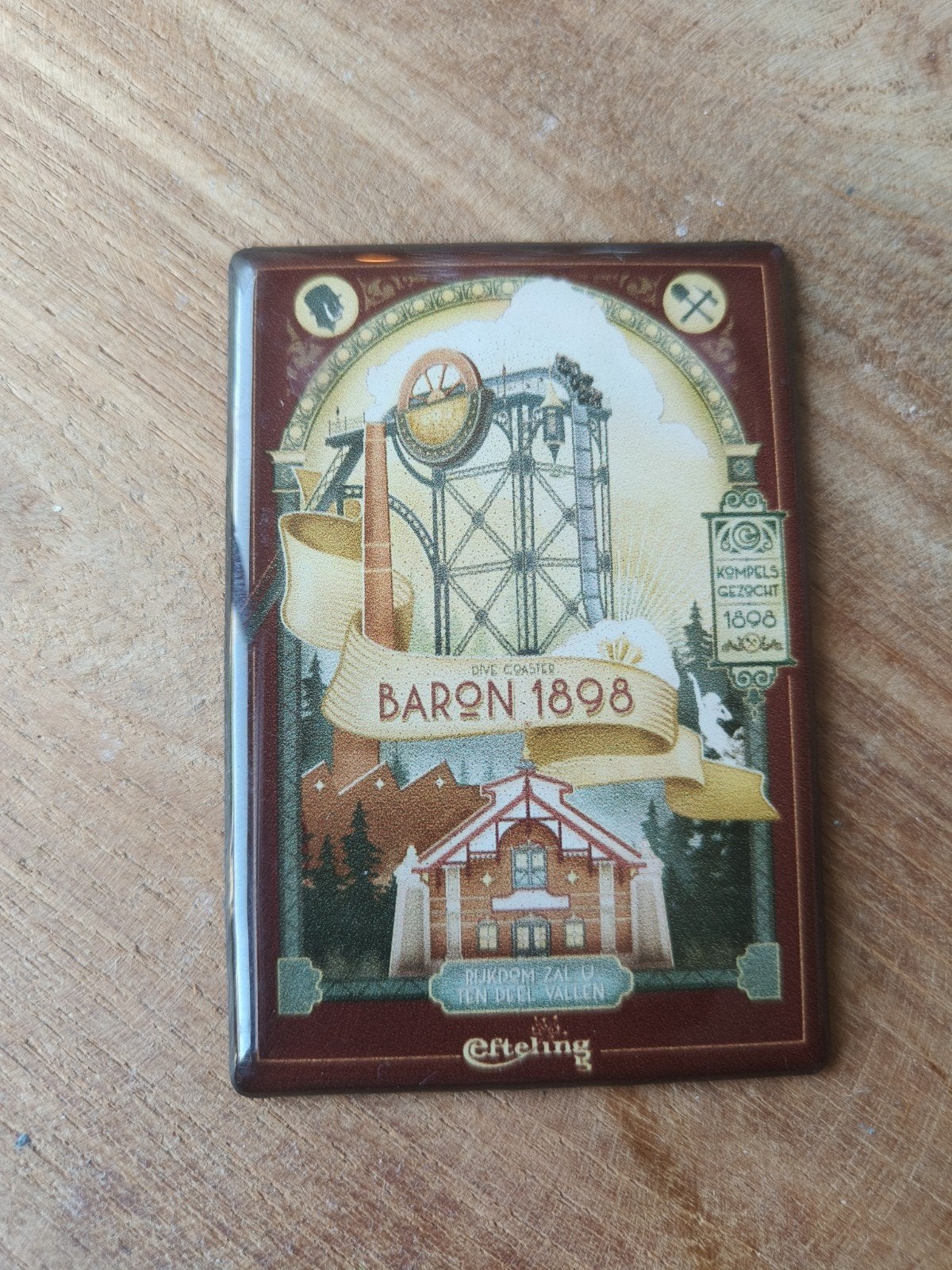 Efteling magneet Baron 1898, Ophalen of Verzenden, Zo goed als nieuw, Button of Speldje