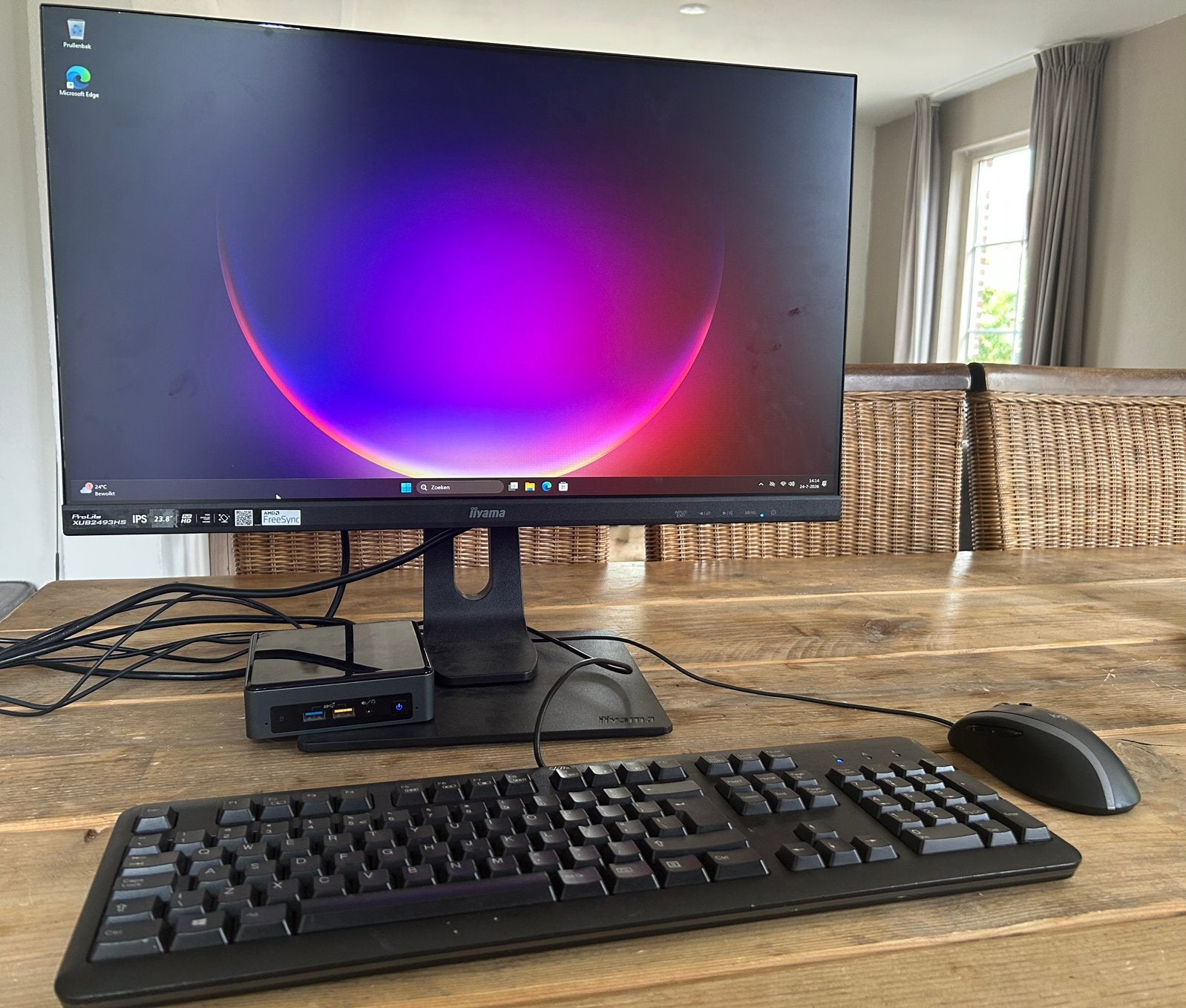 Intel NUC8i5 250gb / 32GB, 32 GB, Ophalen of Verzenden, Zo goed als nieuw, SSD