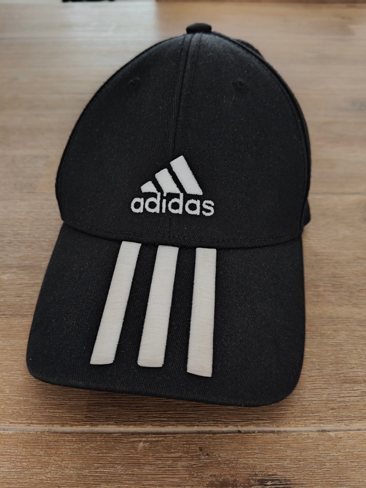 Adidas pet zwart - Gedragen met gebruikssporen, Pet, Adidas, Gedragen, One size fits all