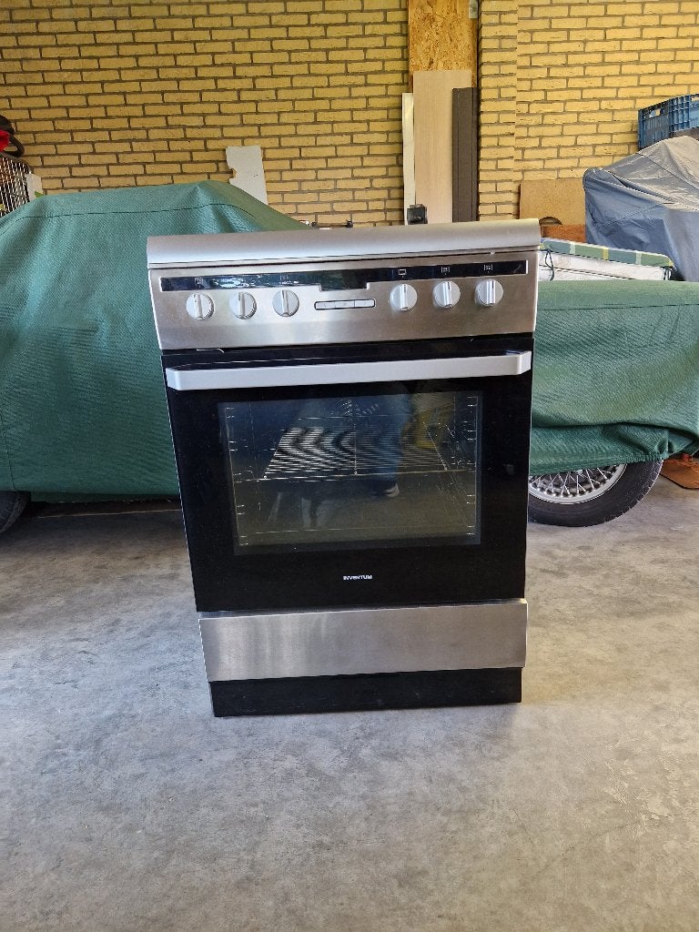 Gasfornuis met elektrische oven, Ophalen, 4 kookzones, Zo goed als nieuw, Energieklasse A of zuiniger