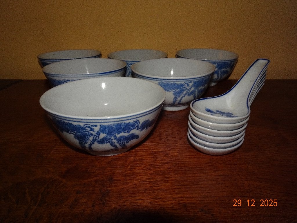 6 Chinese rijst/soepkommen met bijpassende lepels, Huis en Inrichting, Ophalen of Verzenden, Zo goed als nieuw, Kom(men), Overige stijlen