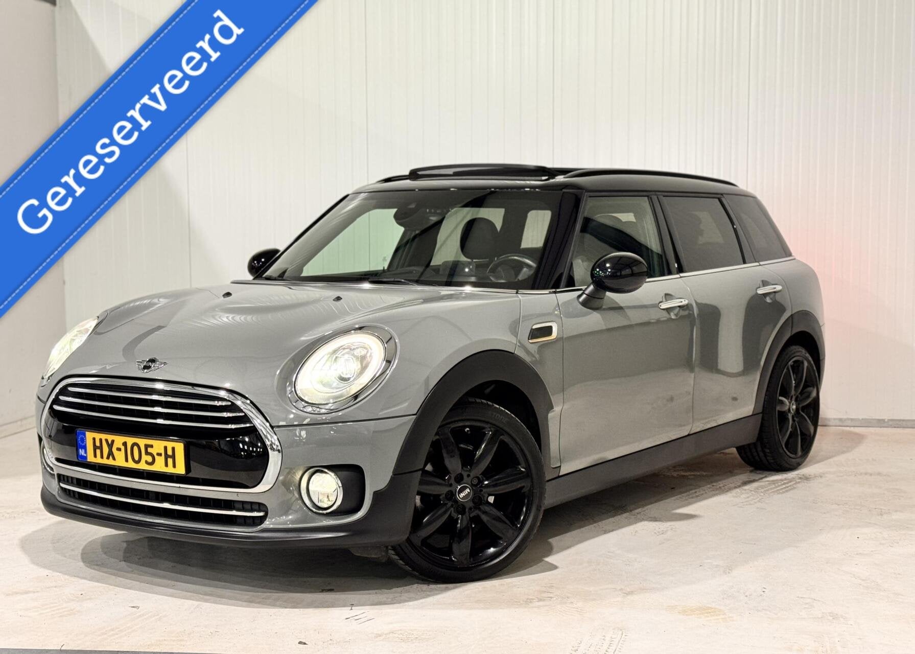Mini Clubman 1.5 Cooper Salt Serious Business|MEMORY|PANO|HK, Auto's, Mini, Voorwielaandrijving, 136 pk, Gebruikt, Met garantie (alle)