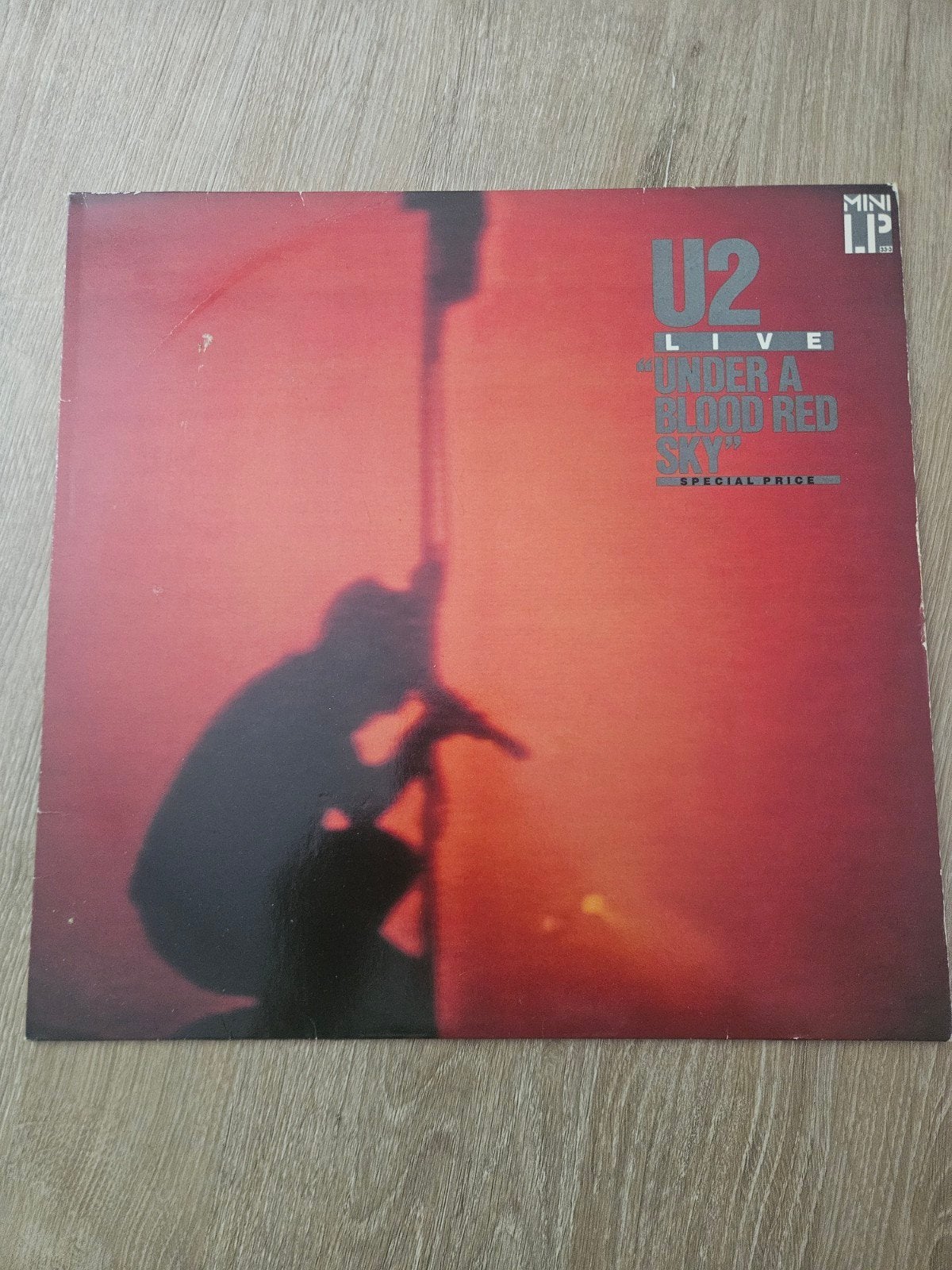 U2 - Under A Blood Red Sky (Mini LP), Rock, Gebruikt, Ophalen of Verzenden, EP