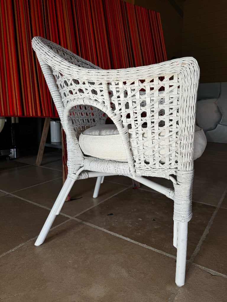 Fauteuil met kussen; rotan wit, Huis en Inrichting, Ophalen, Minder dan 75 cm, Zo goed als nieuw, Riet of Rotan